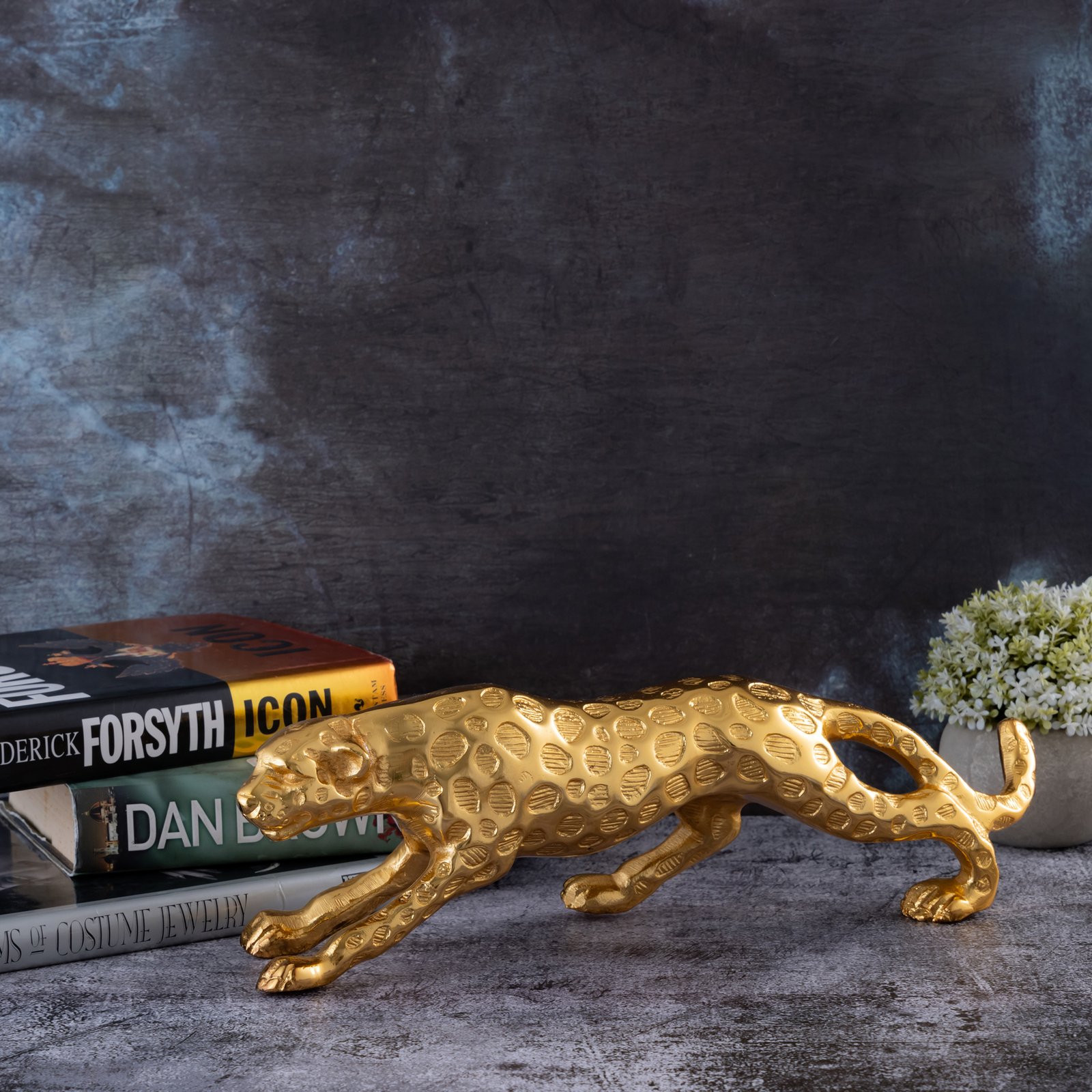 Decowill Jaguar Statue for Home Decor | Panther | Home Decor for Gifting
