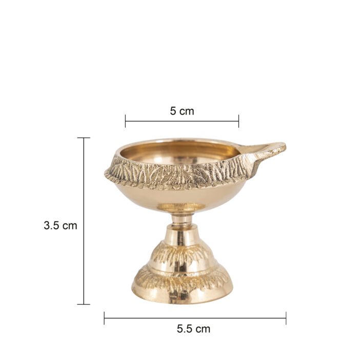 Decowill Brass Kuber Diya with Stand